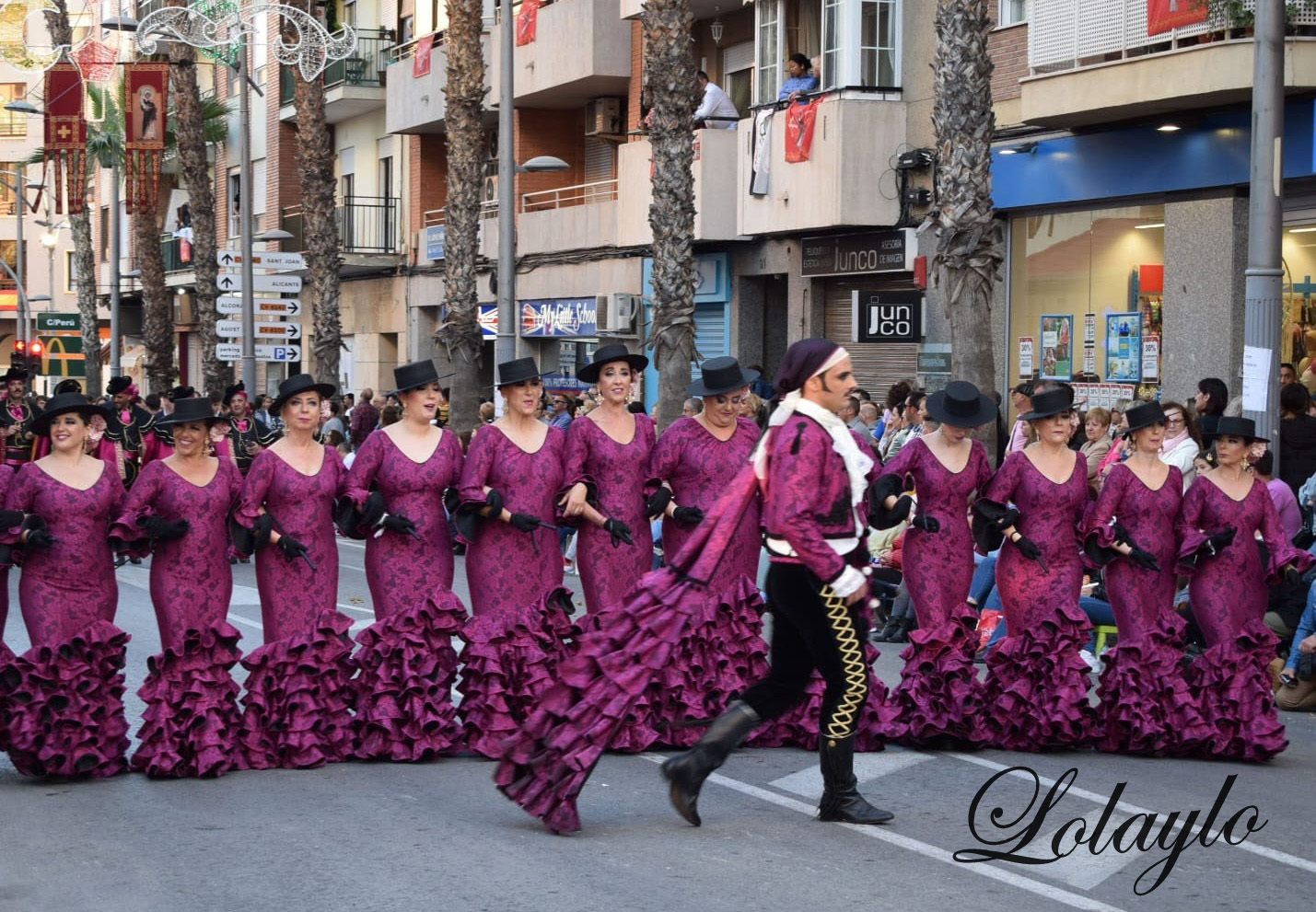 35fb8571-b196-488c-87b4-fdd671677648