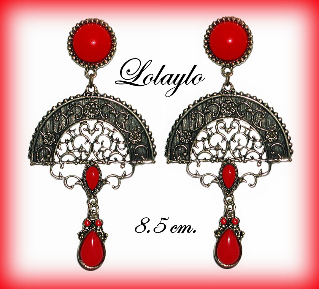 8.5 cm. ABANICO LÁGRIMA