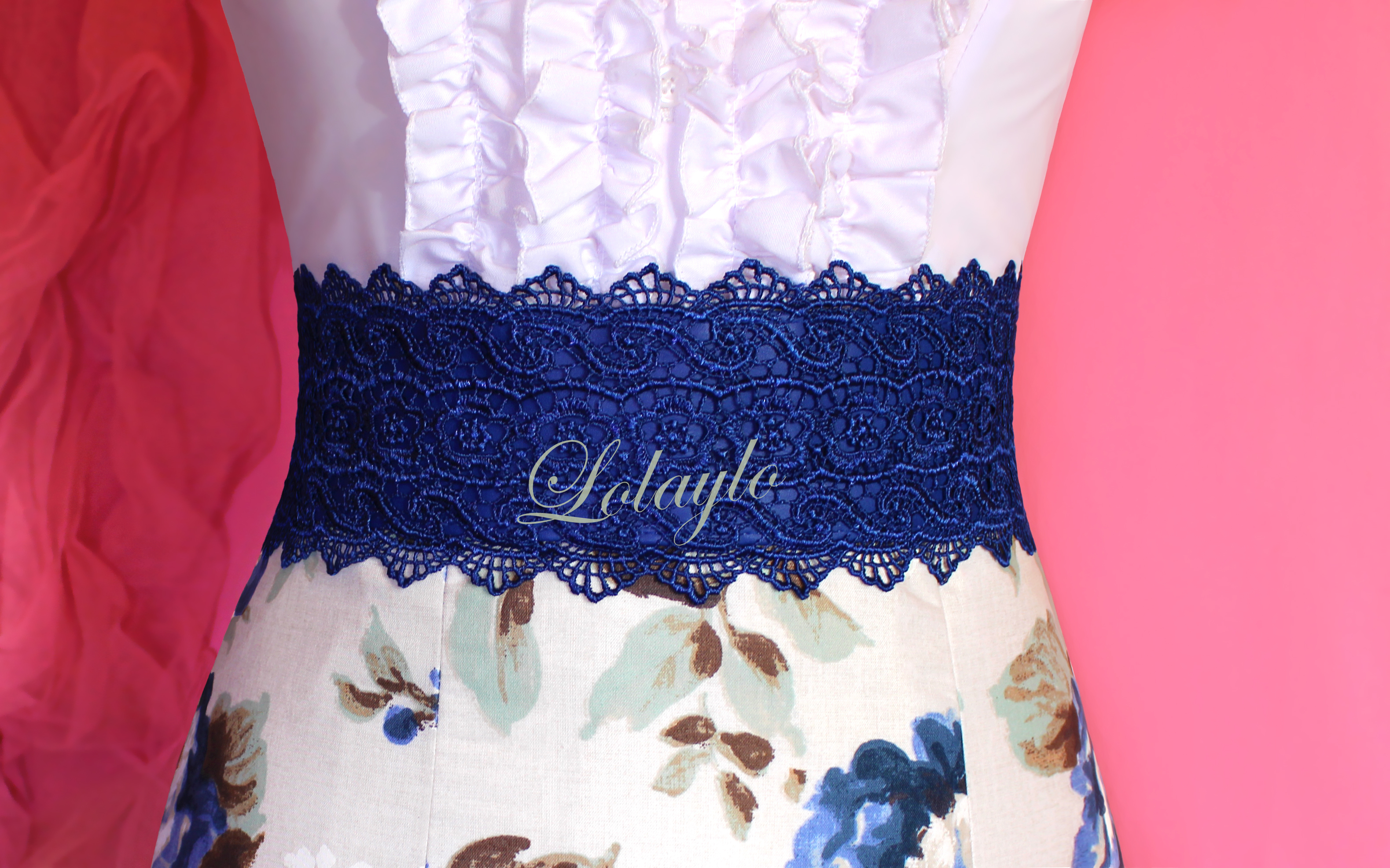 BLONDA AZUL PAVO REAL