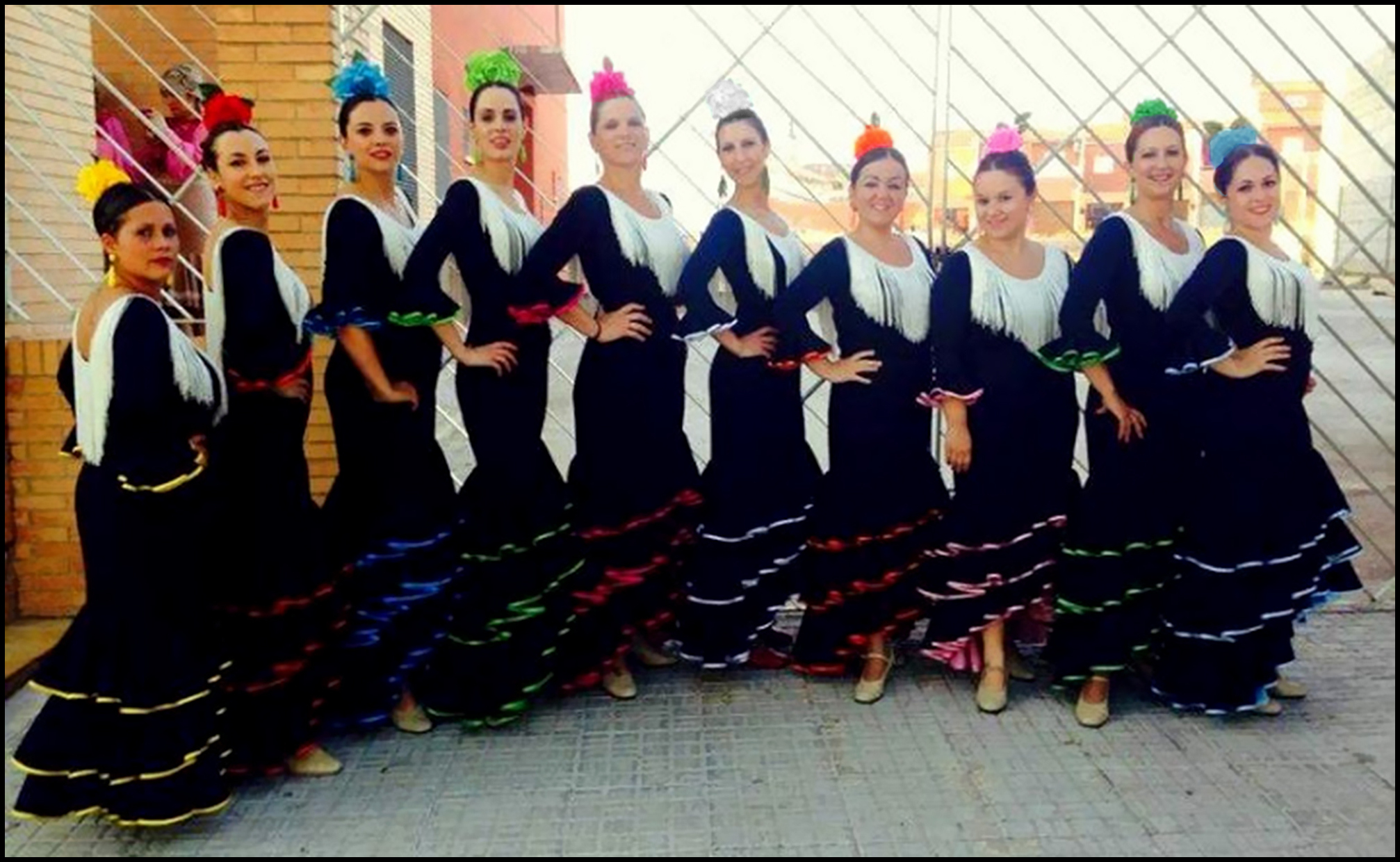 c0fa6-32bvol-2bsubida2bcentral-2bnegro2bliso2bcombinado2bcon2bdiferentes2bcolores