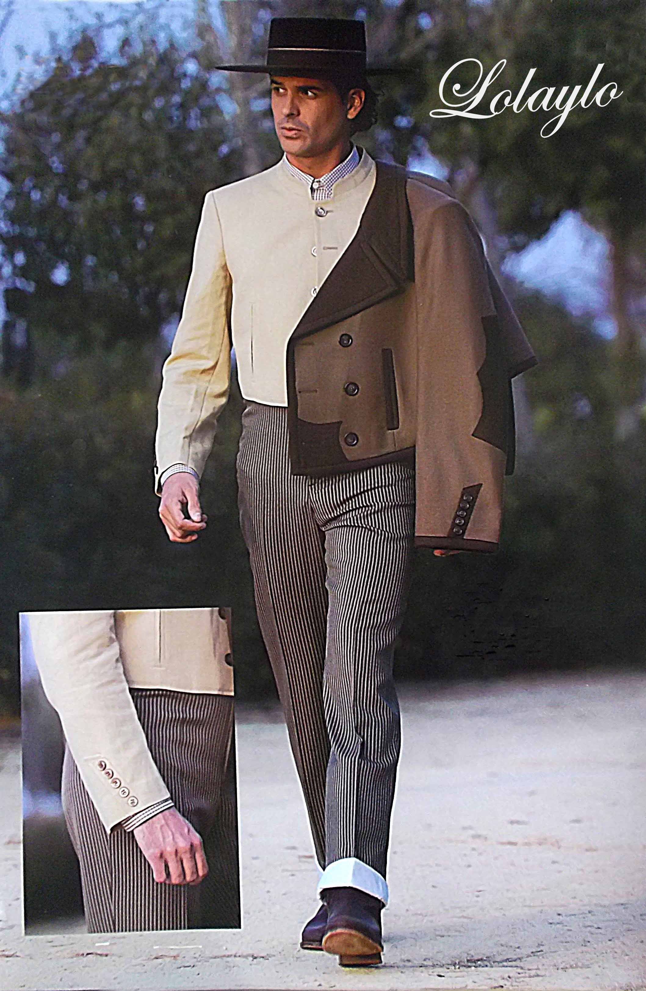 CHAQUETILLA BEIGE. PANTALÓN LYCRA RAYA MARRÓN -MARSELLÉS CAMPERO BEIGE.