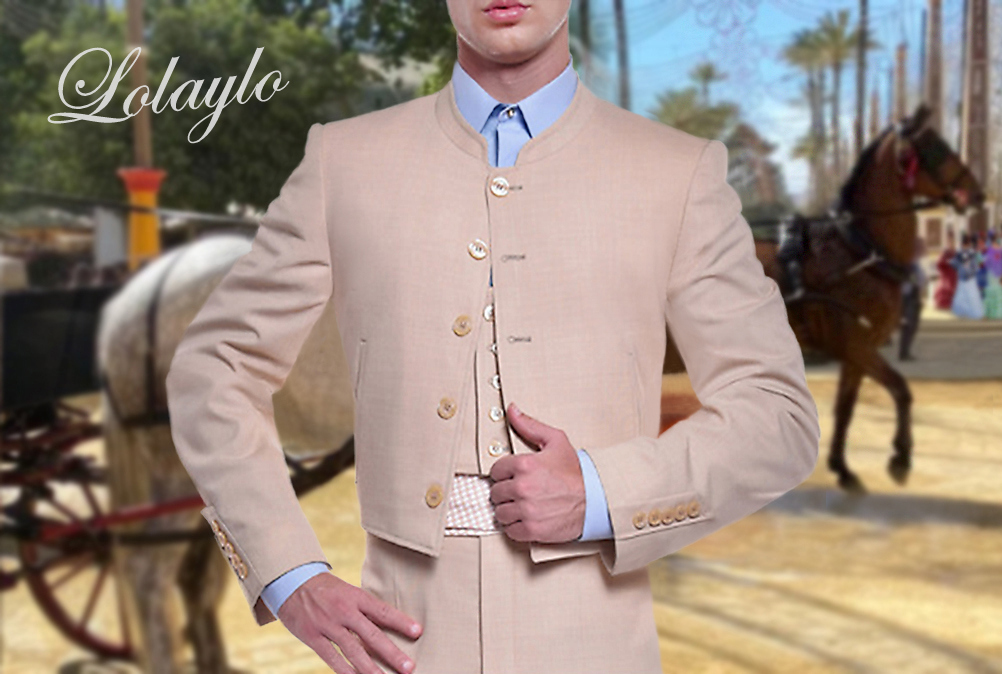CUADRITO LYCRA BEIGE CLARO 340€.
