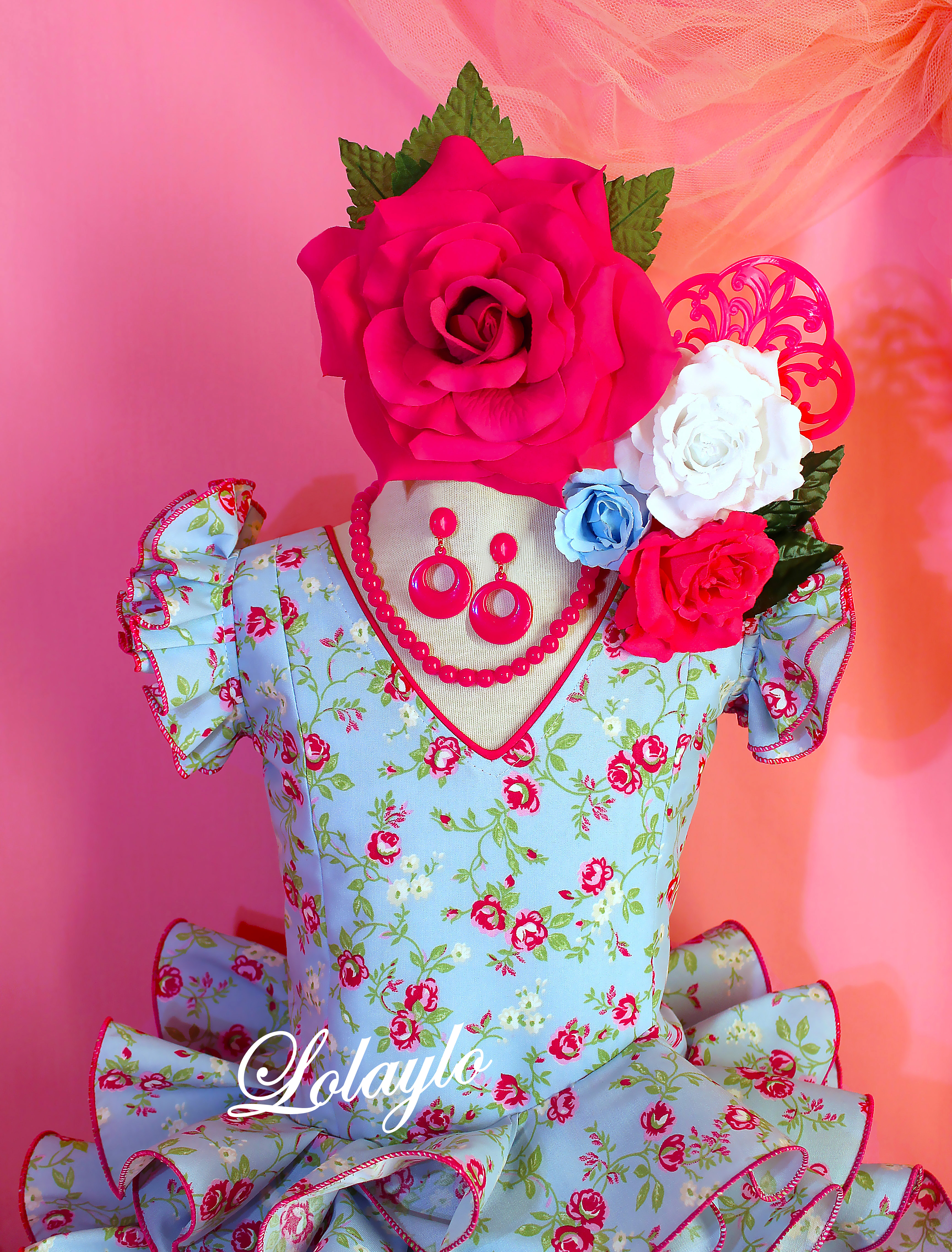 DETALLE VESTIDITO FLORES