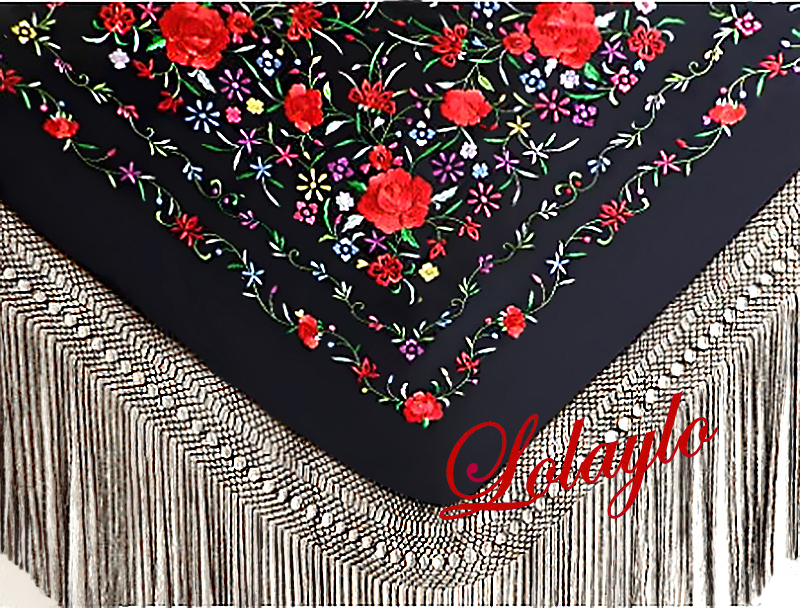 NEGRO MULTICOLOR letras rojas