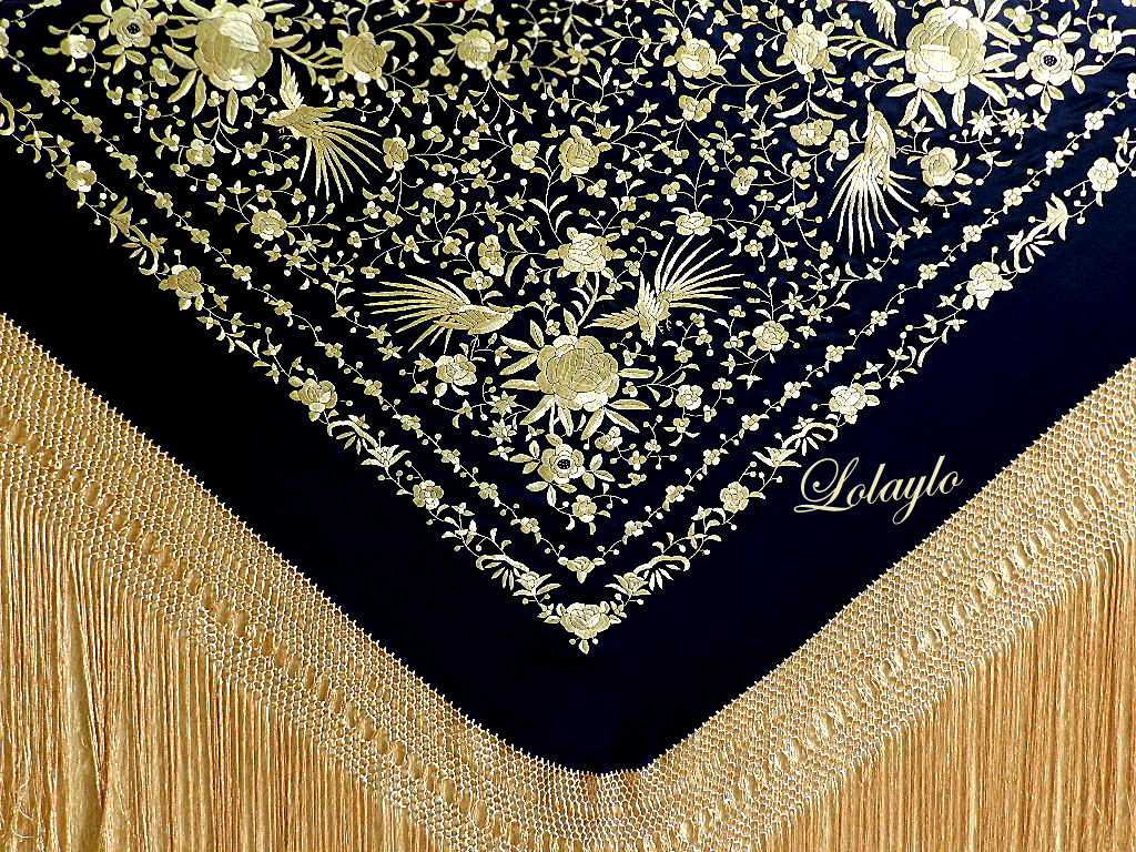 PAJAROS NEGRO OROmanton-bordado-a-mano-en-seda-140-cm (1)
