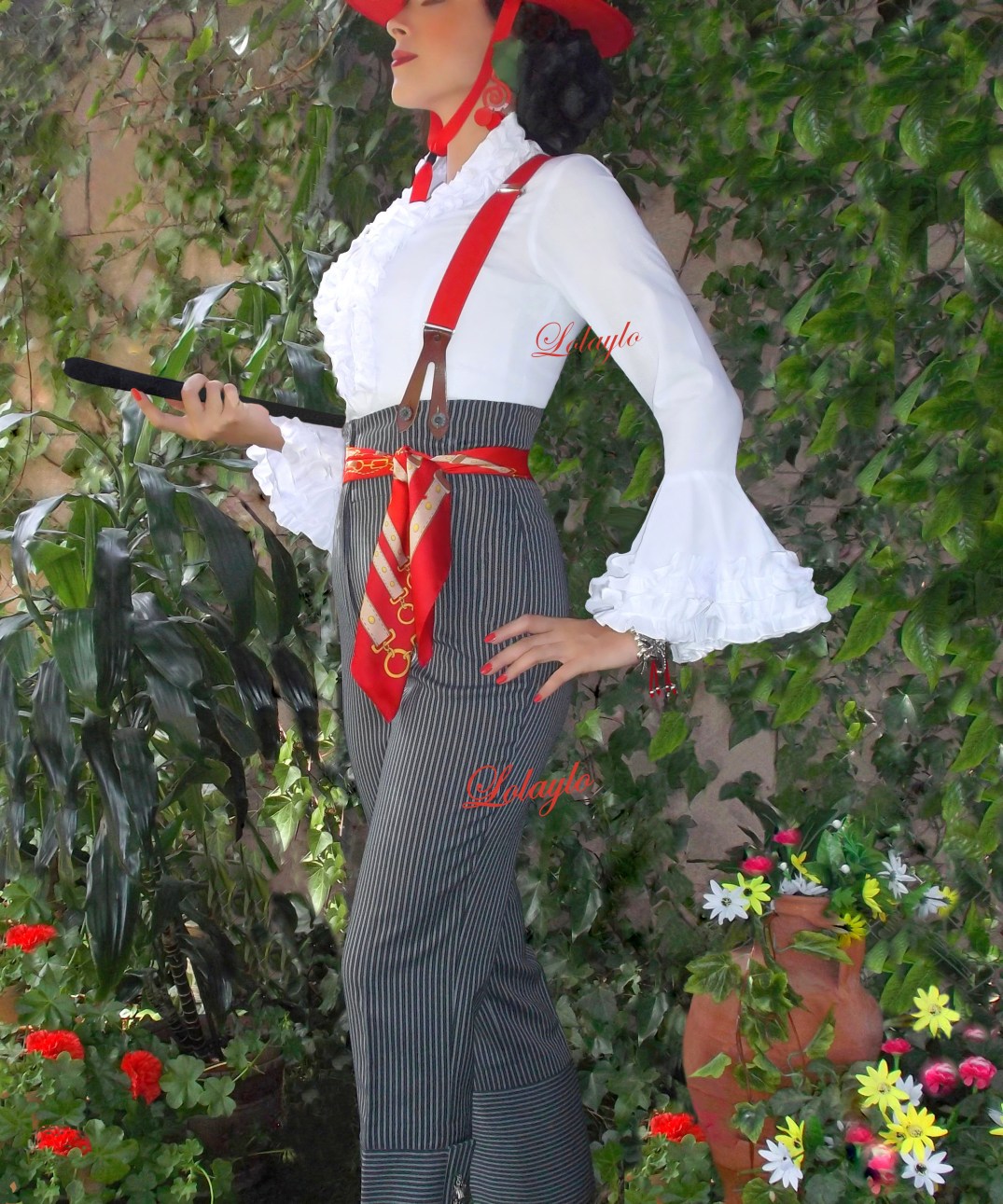 PANT. GRIS. M. LUISA. ROJO