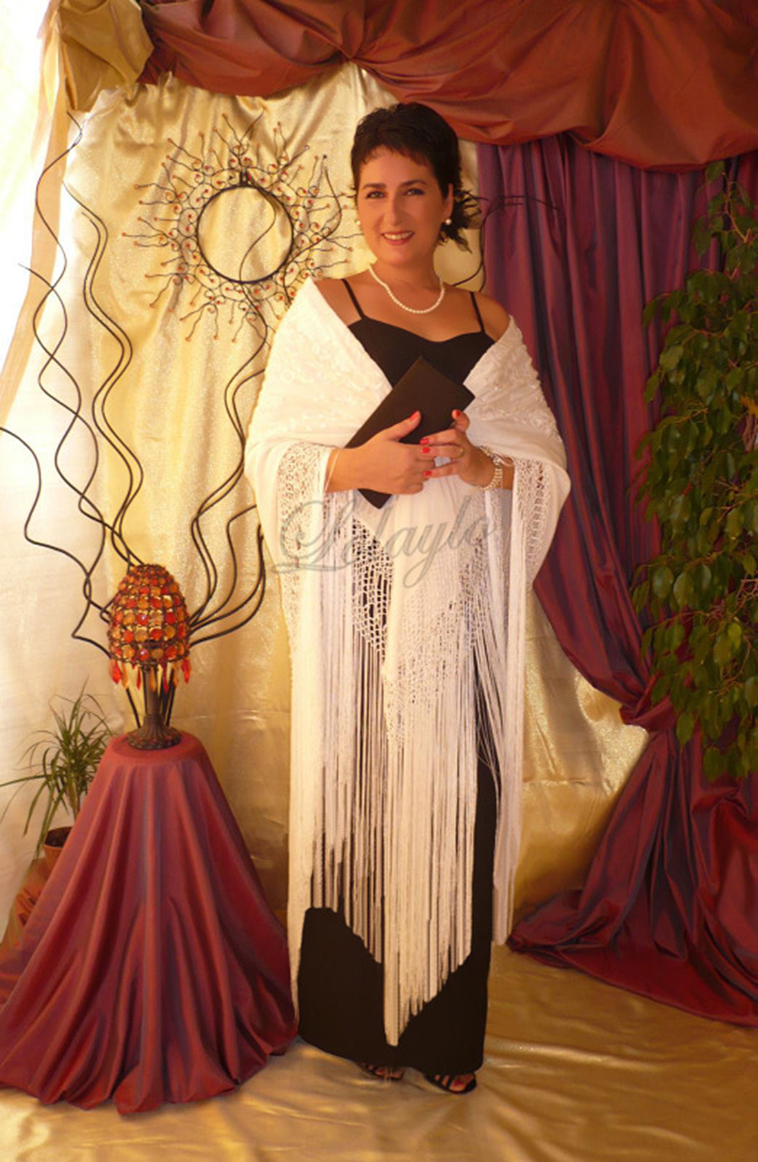 ab023-1-1-mant25c325b3n2bmanila2b135x1352bcm